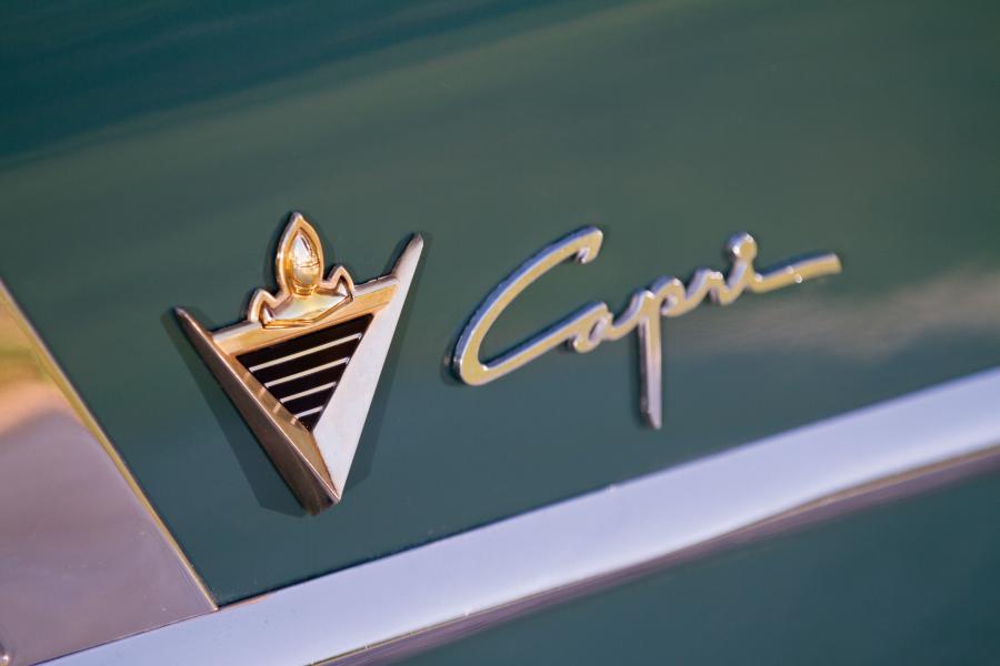  Lincoln Capri Special Custom Convertible 1953 года  (фото 10 из 18)